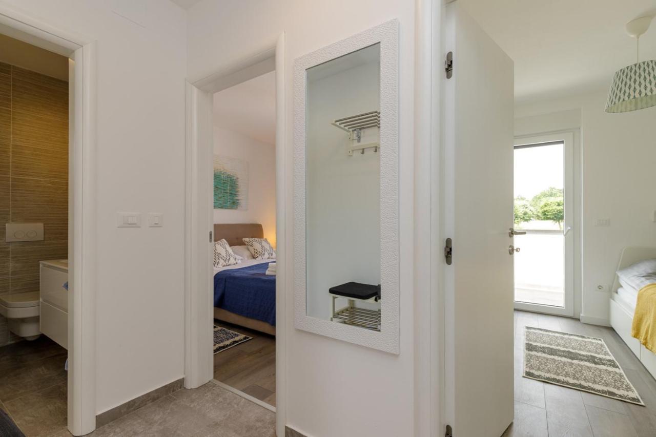 Sabena Apartment With Private Whirlpool Poreč Eksteriør billede