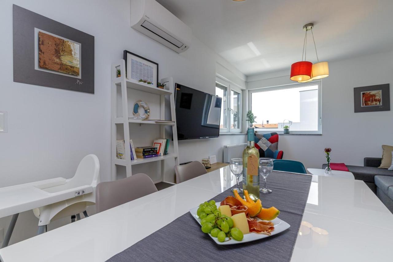 Sabena Apartment With Private Whirlpool Poreč Eksteriør billede