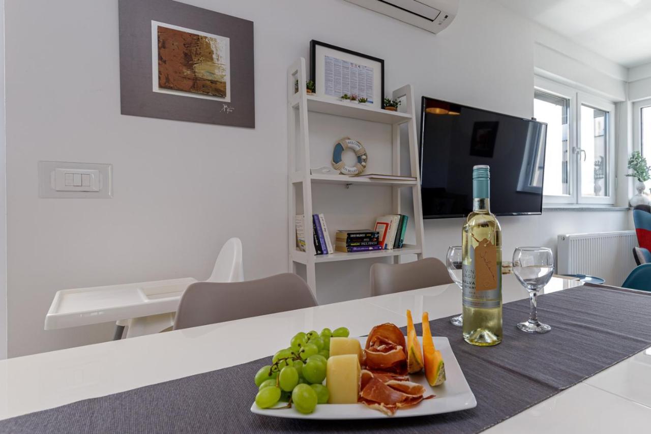 Sabena Apartment With Private Whirlpool Poreč Eksteriør billede